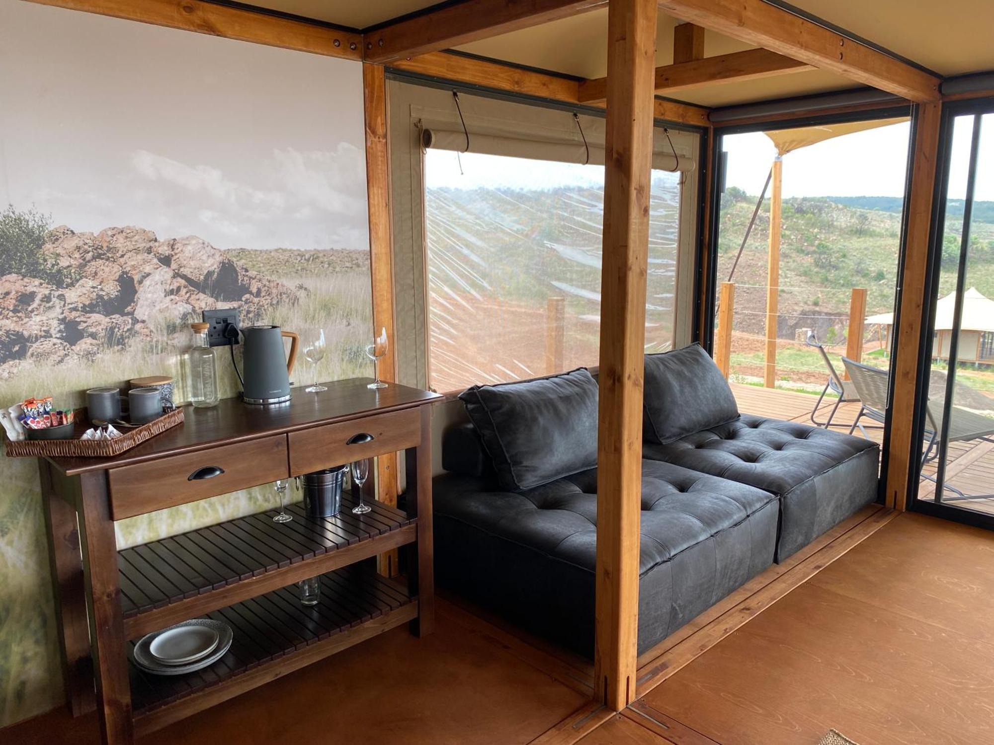 Sibani Lodge Krugersdorp Extérieur photo